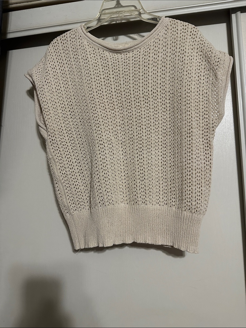 Open-Knit Short Sleeve Crew Sweater in Cream size XL